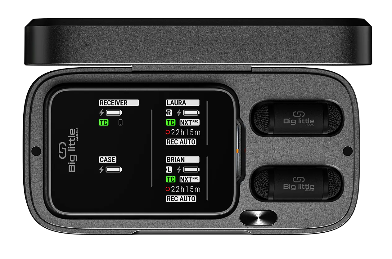 nxtMic wireless microphone. Pro LE kit, with 32-float recording in matt black color. Pro LE receiver, two nxtMic microphones in the charging box.